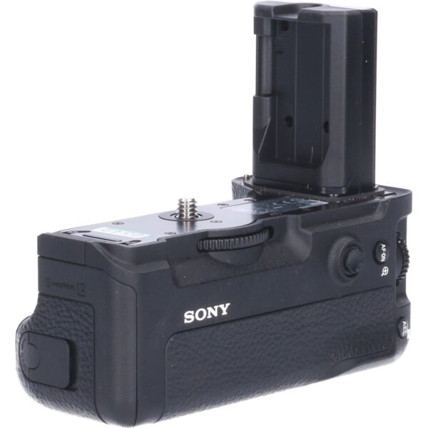 Tweedehands Sony VG-C3EM verticale Batterygrip voor A9 / A7R III en A7 III CM0542