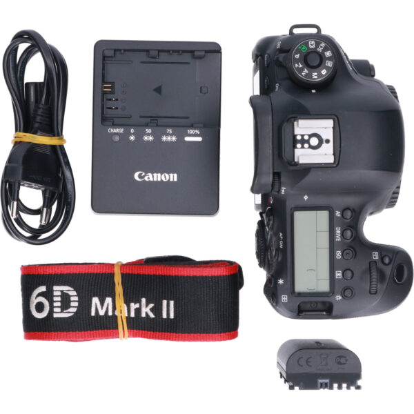Tweedehands Canon EOS 6D Mark II Body CM1799