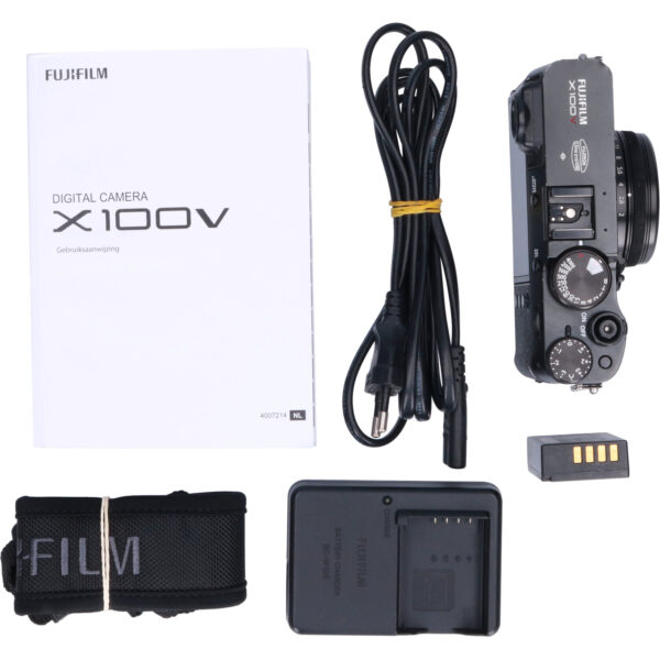 Tweedehands Fujifilm X100V Black CM9192
