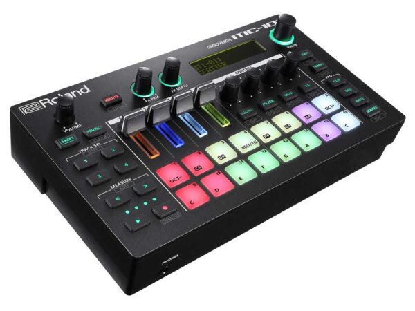 Roland MC-101 Groovebox